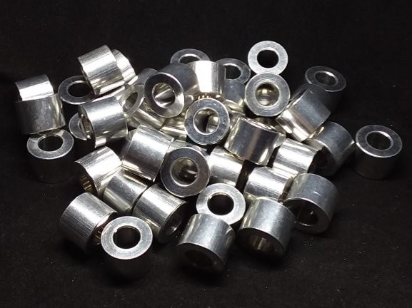 Aluminum Spacer 5/8 OD x 5/16 or 8mm ID x 15/32 Long