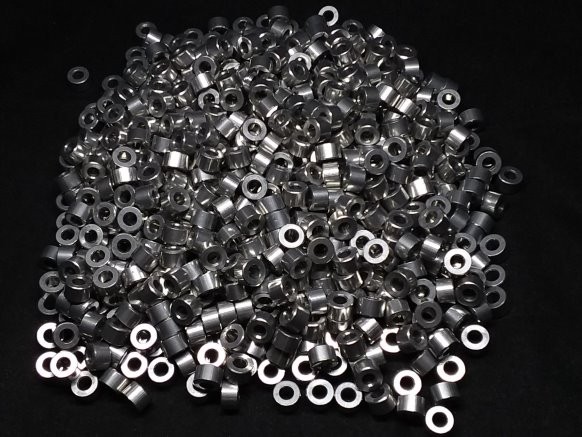 Aluminum Spacer 1/4 OD x #4 Hole x 5/32 Long