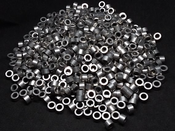 Aluminum Spacer 1/4 OD x #6 Hole x 5/32 Long