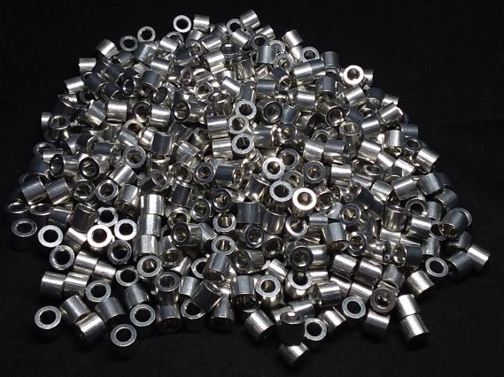 Aluminum Spacer 1/4 OD x #6 Hole x 7/32 Long