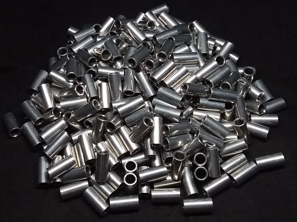 Aluminum Spacer 1/4 OD x #8 Hole x 17/32 Long